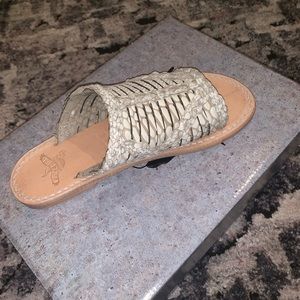 Freebird by Steven “willow” sandal